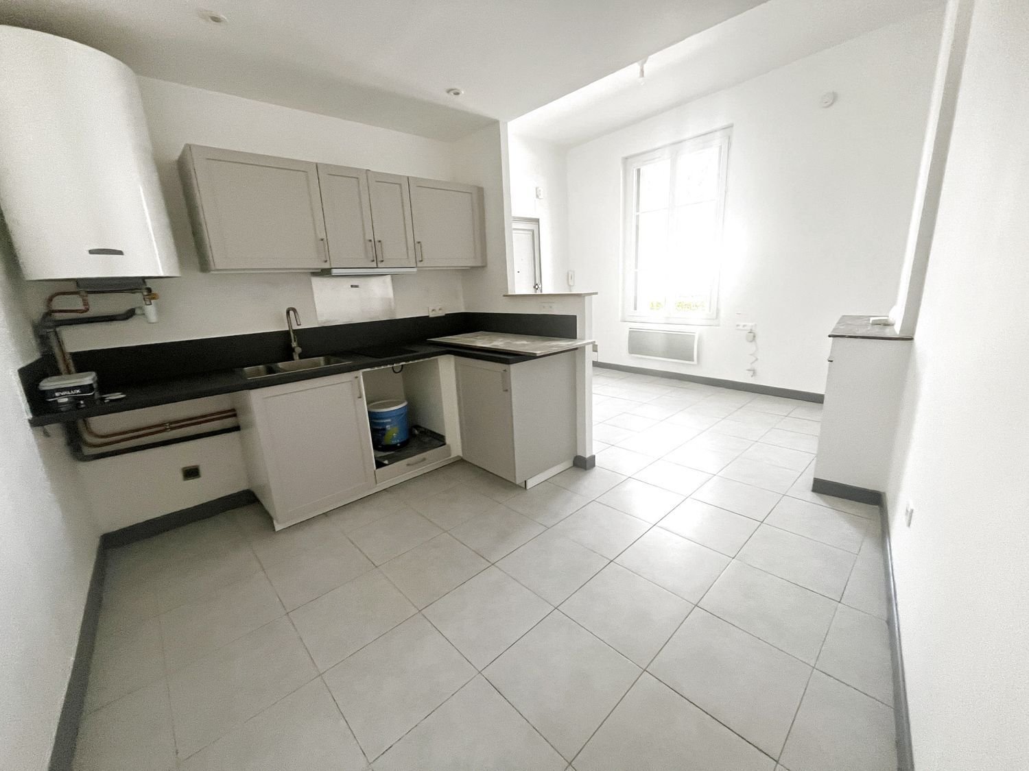 Appartement à louer, 24m², Nîmes