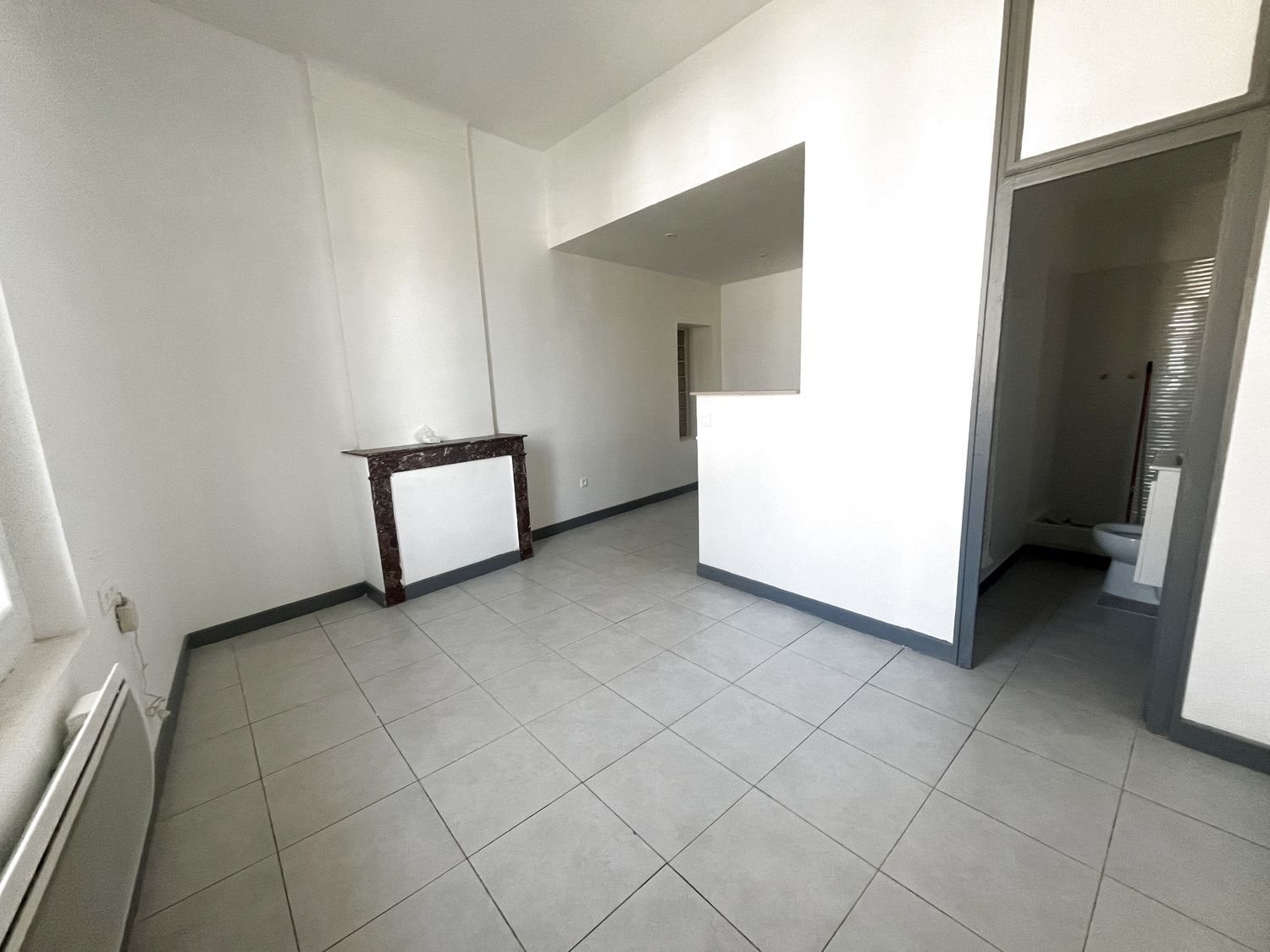 Appartement à louer, 24m², Nîmes