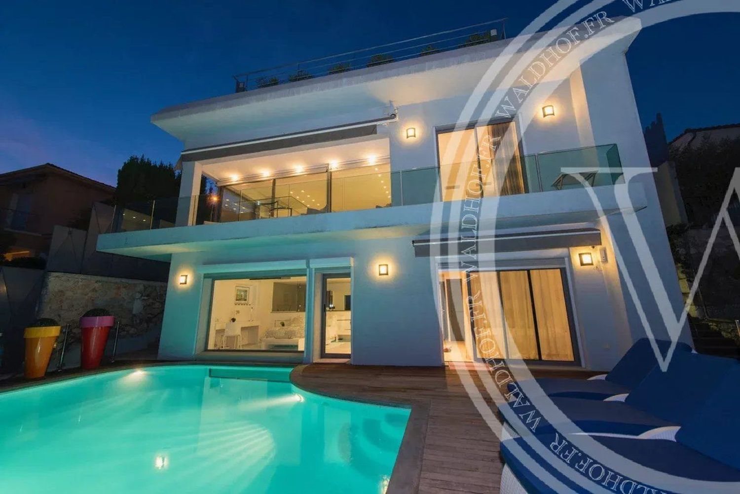 Maison à louer, 300m², Villefranche-sur-Mer