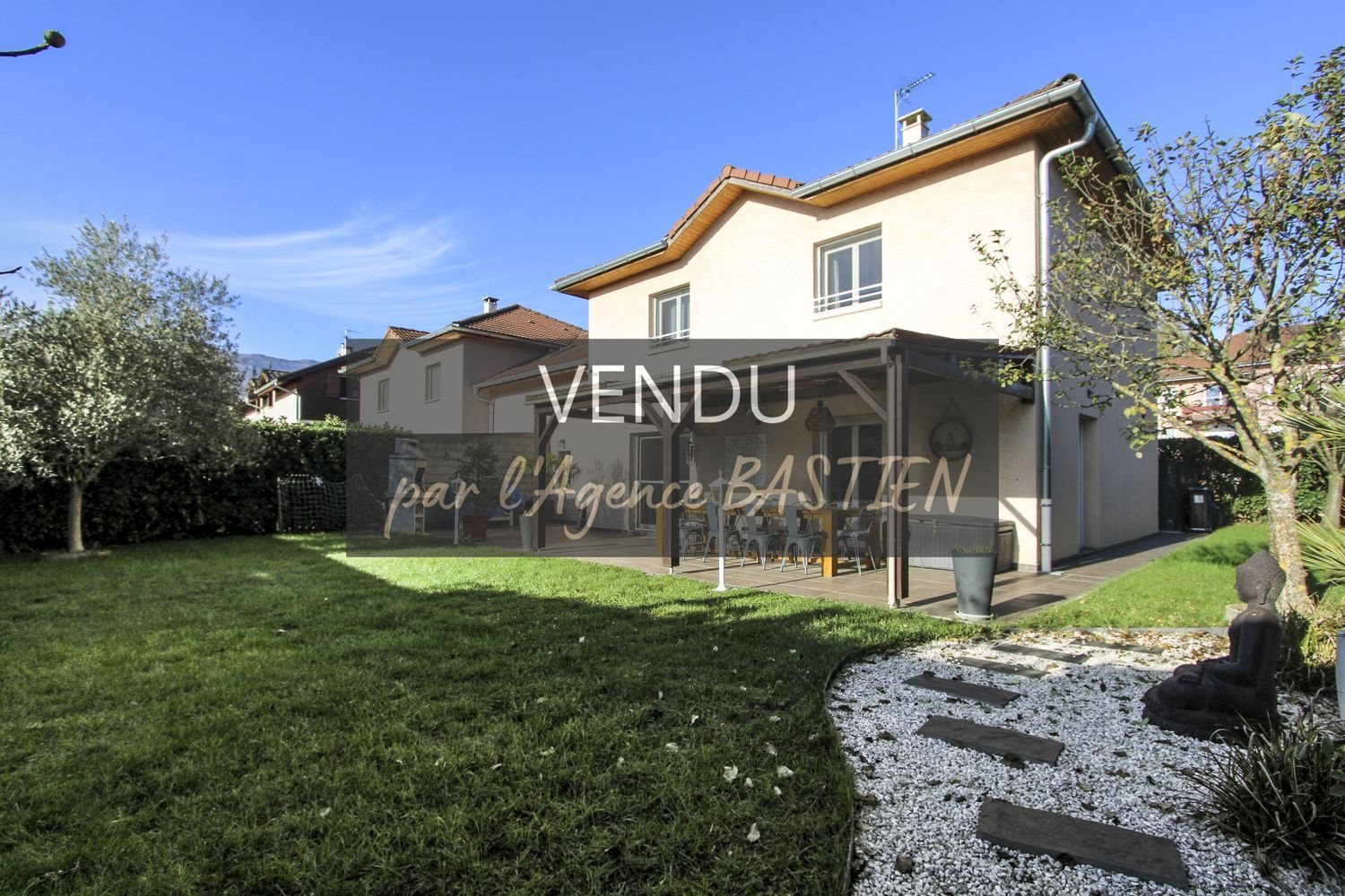 Maison à vendre, 150m², Saint-Genis-Pouilly
