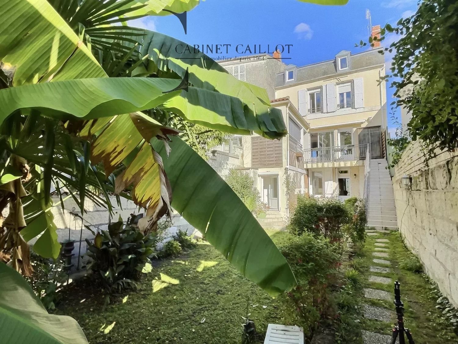 Maison à vendre, 214m², Saintes