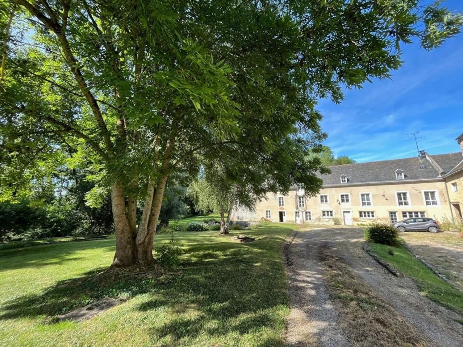 Maison à vendre, 950m², Faverolles-et-Coëmy