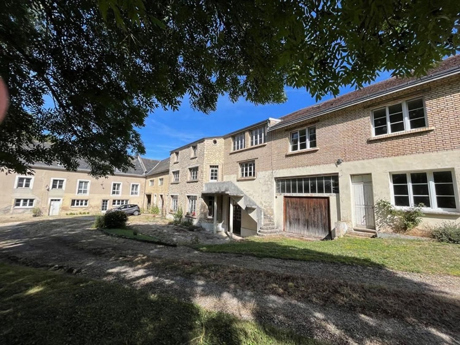 Maison à vendre, 950m², Faverolles-et-Coëmy