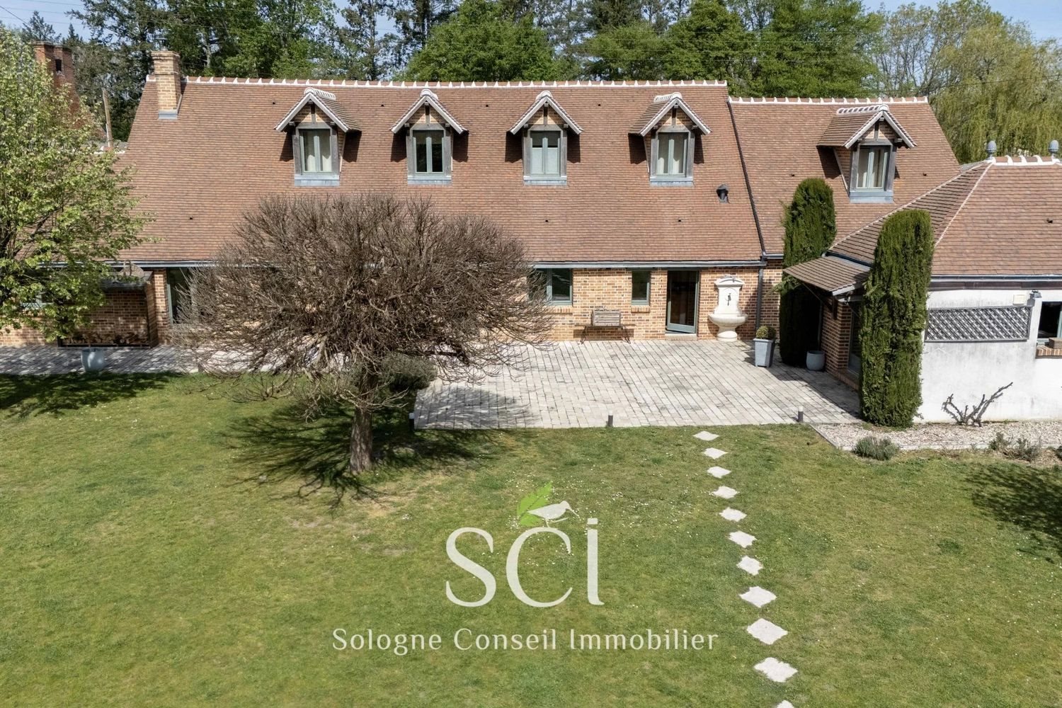 Maison à vendre, 233m², Chaon