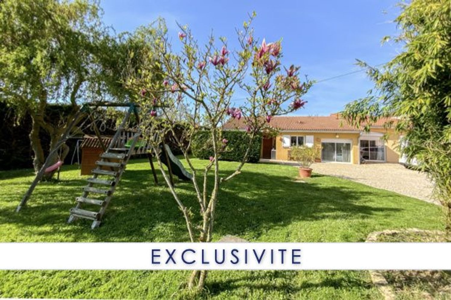 Maison à vendre, 155m², Mézériat