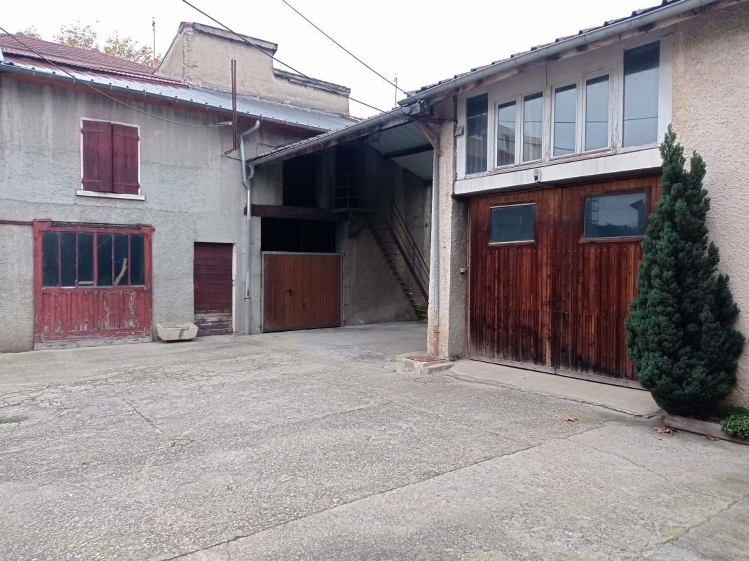 Maison à vendre, 400m², Vaulx-en-Velin