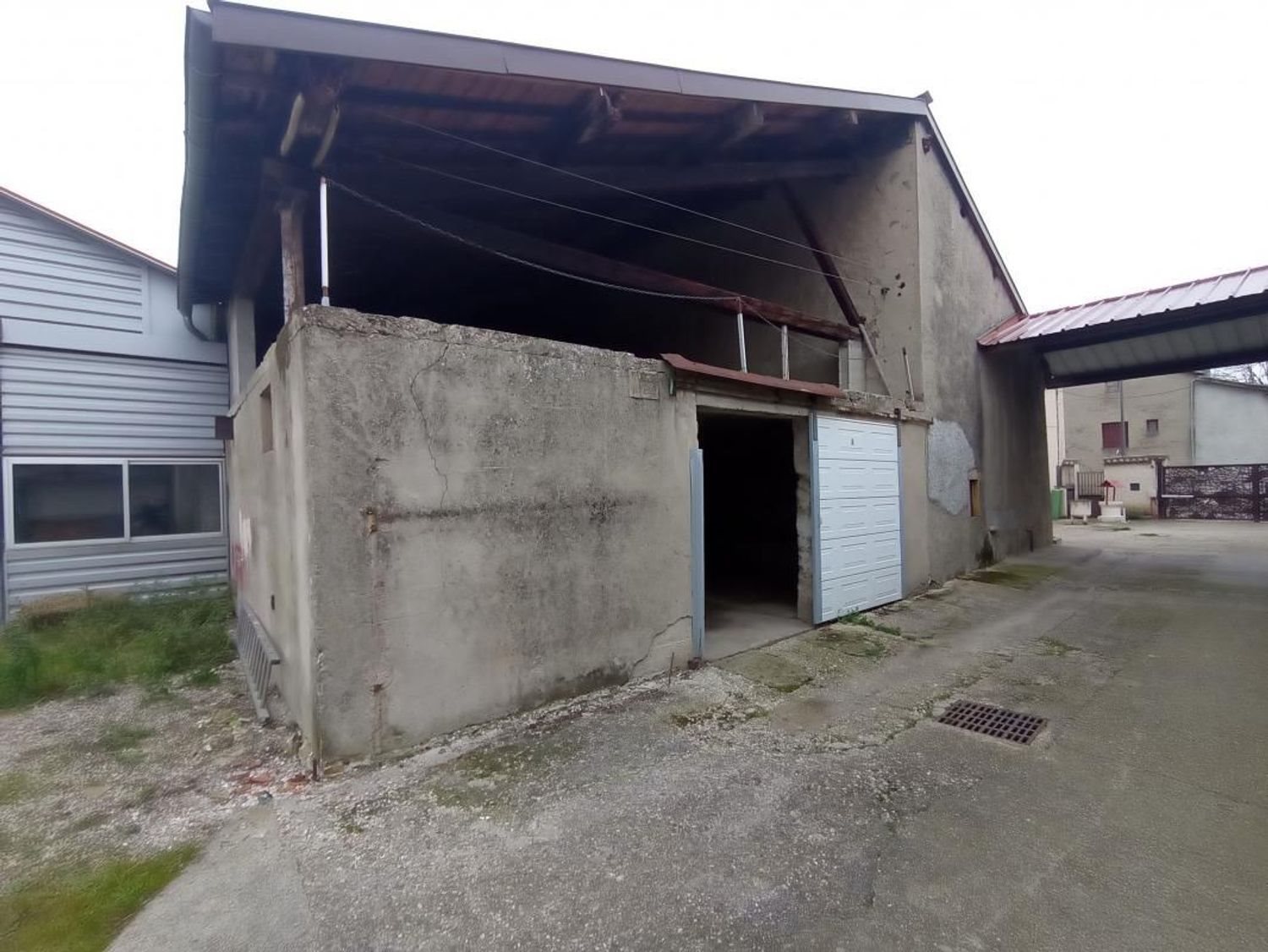 Maison à vendre, 400m², Vaulx-en-Velin
