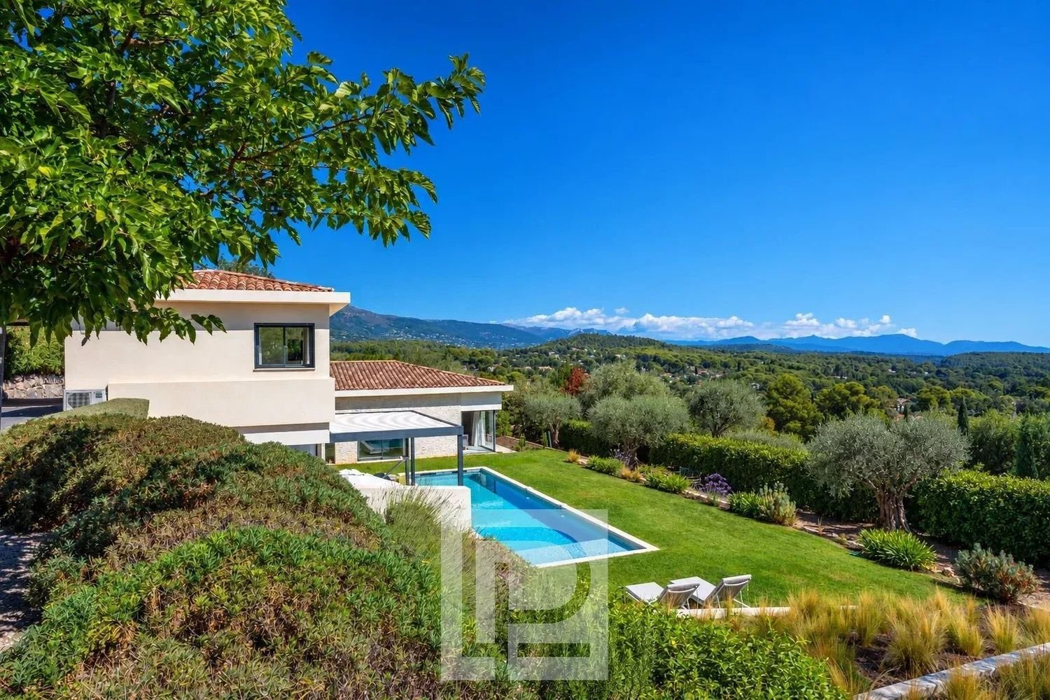 Maison à vendre, 363m², Roquefort-les-Pins