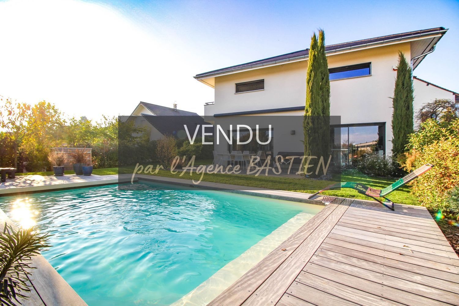Maison à vendre, 207m², Saint-Genis-Pouilly