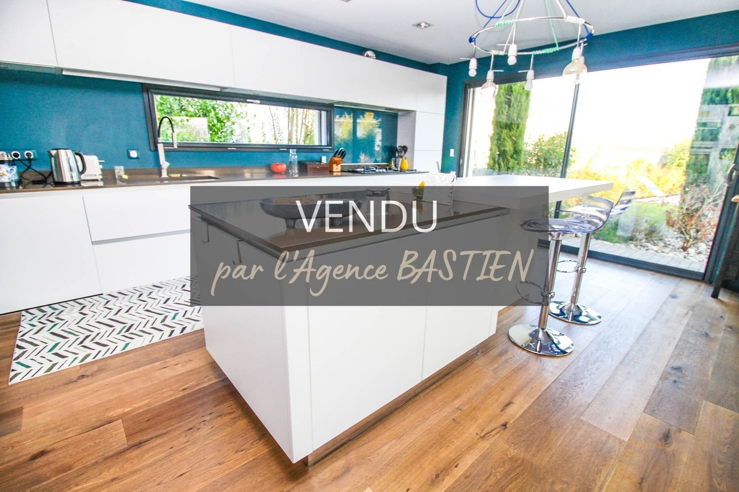 Maison à vendre, 207m², Saint-Genis-Pouilly