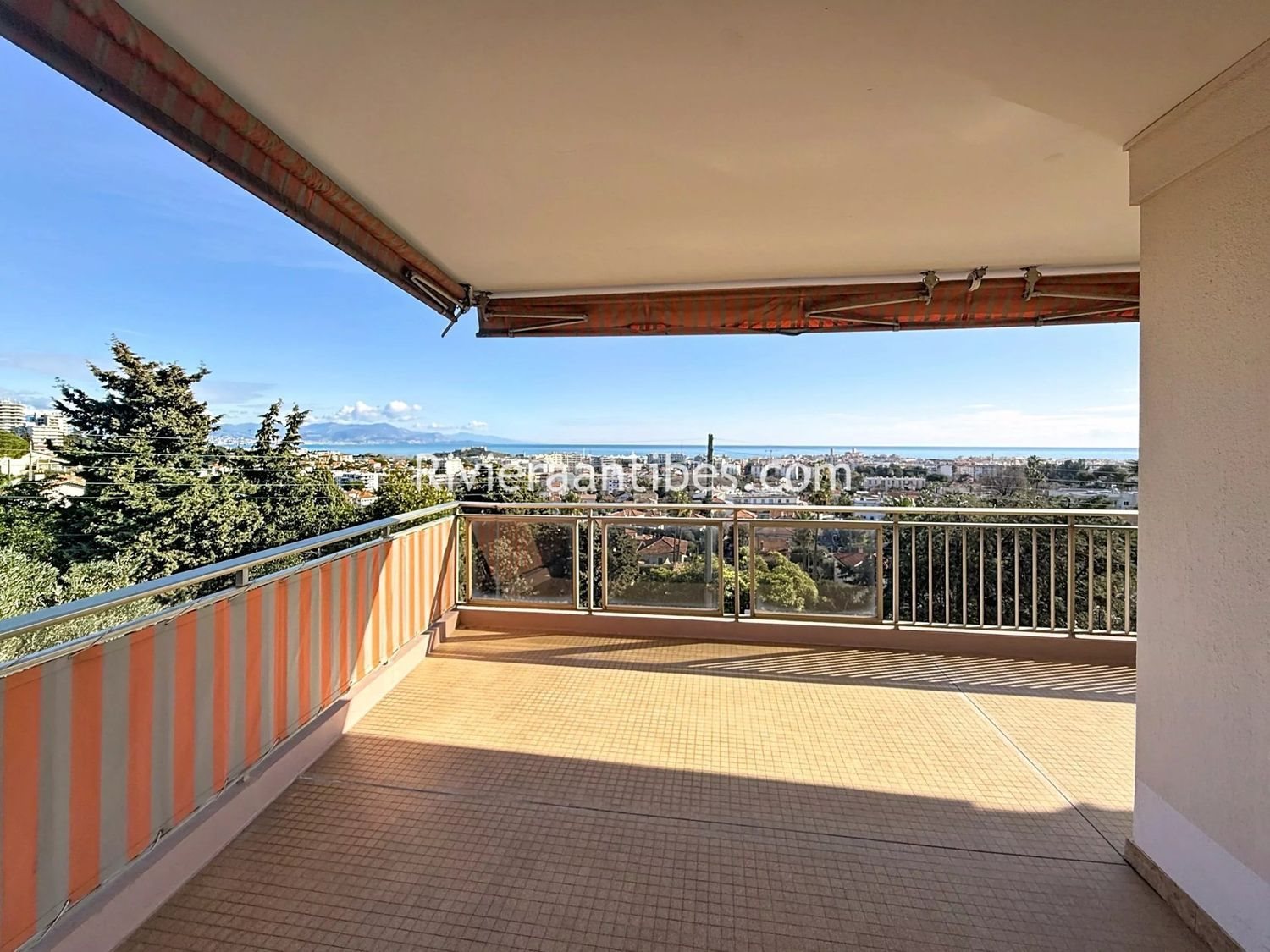 Appartement à vendre, 93m², Antibes