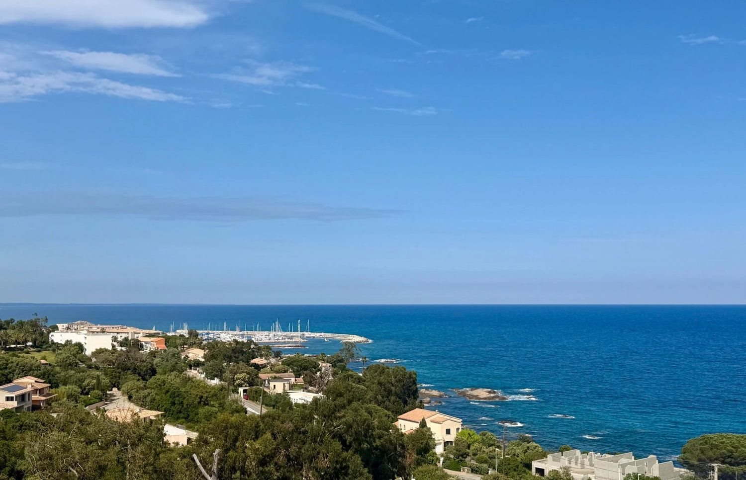 Appartement à louer, 83m², Sari-Solenzara