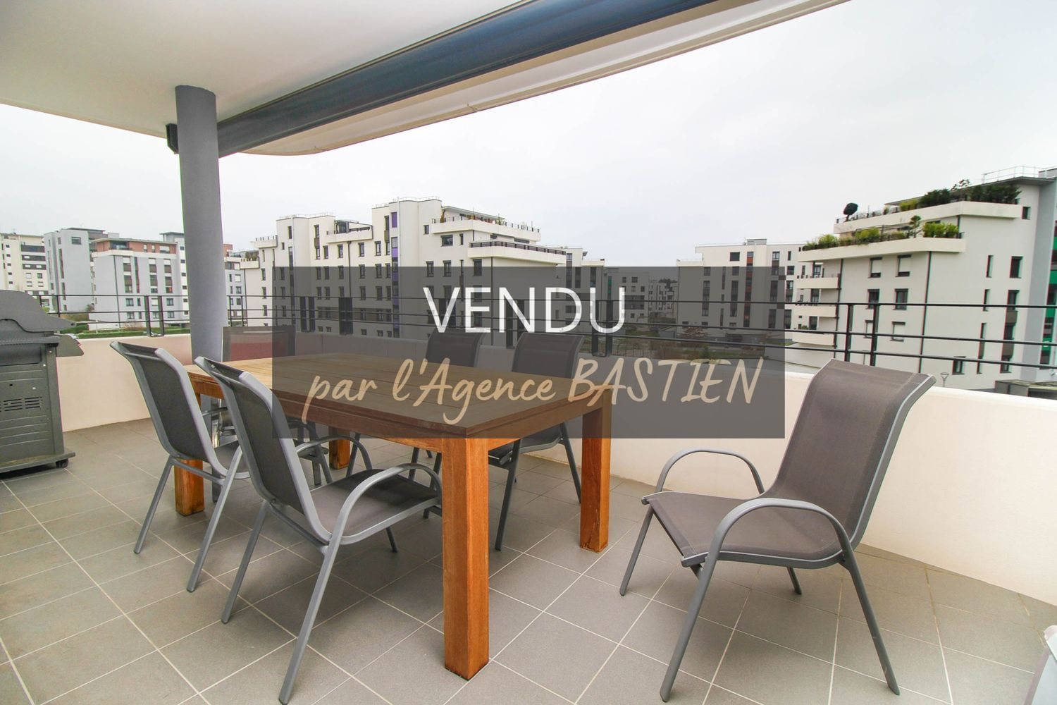 Appartement à vendre, 167m², Saint-Genis-Pouilly