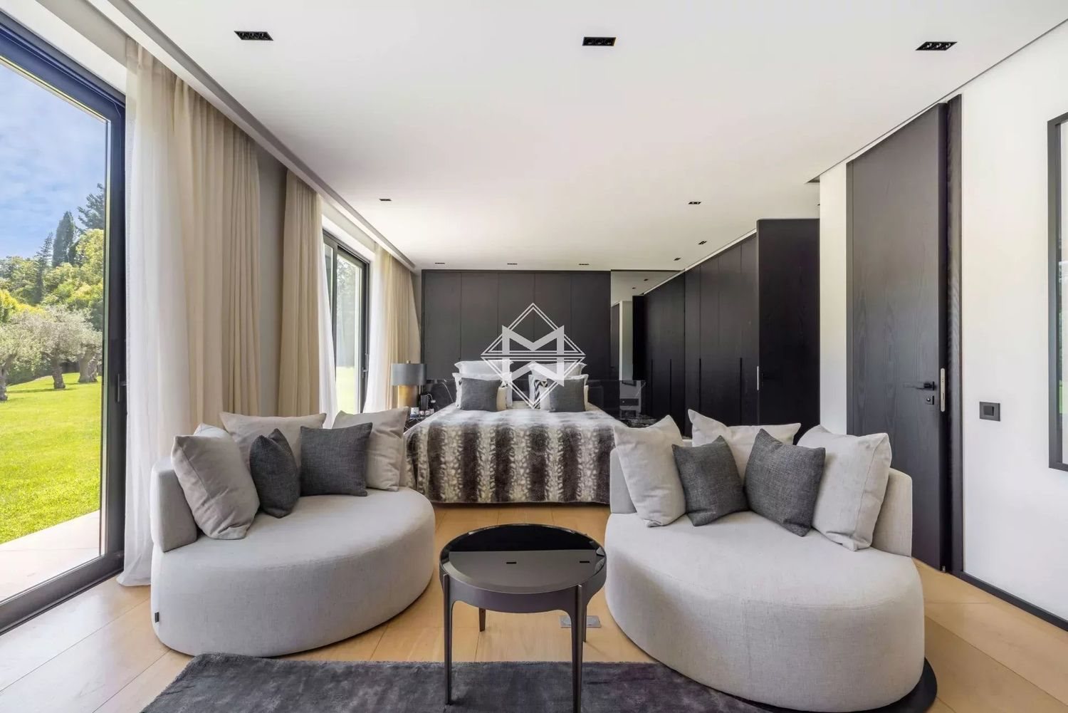 Maison à louer, 290m², Mougins