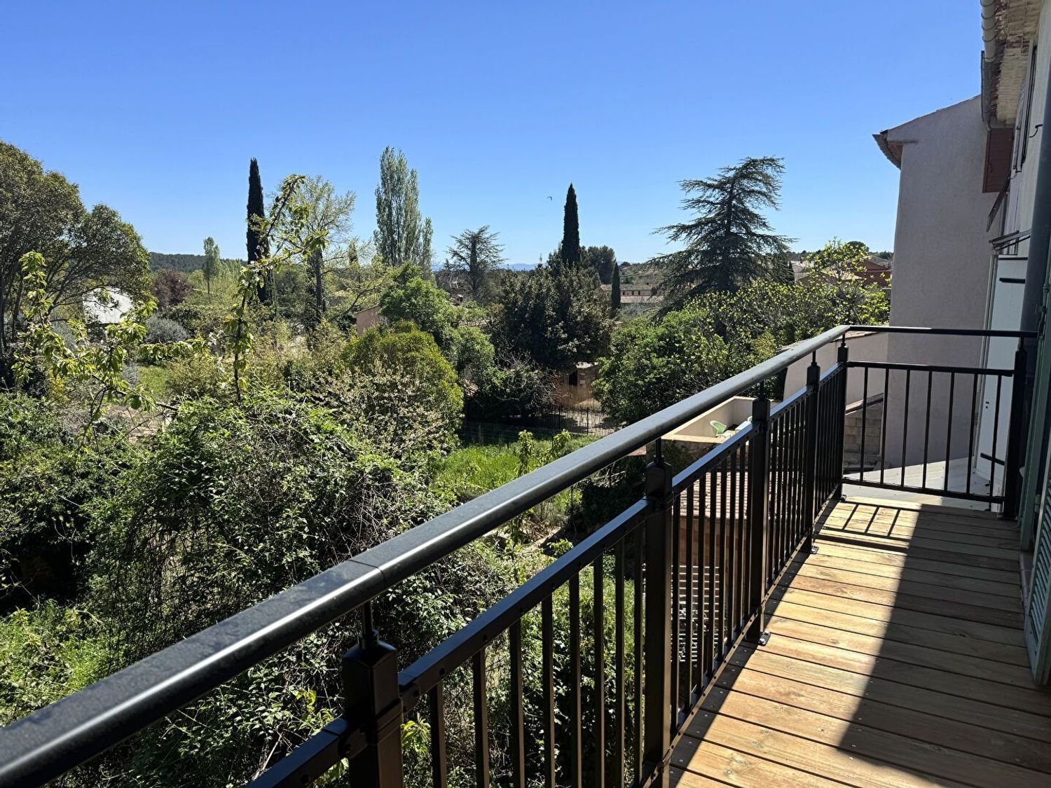 Appartement à louer, 103m², Aups
