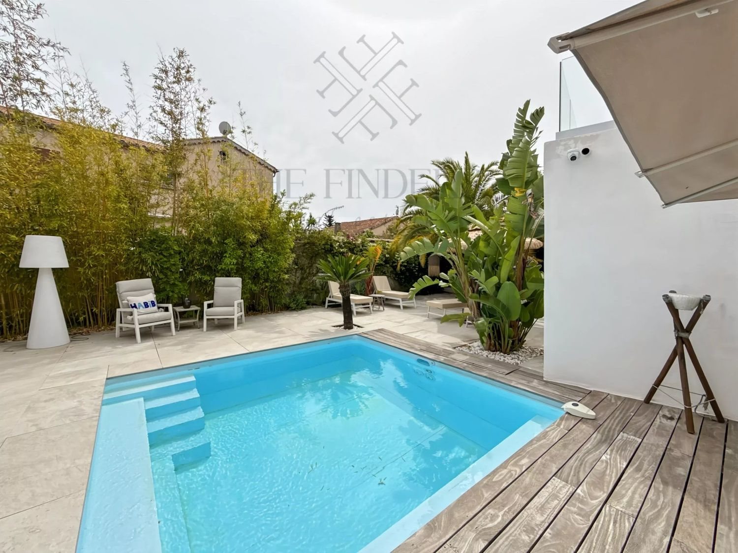 Maison à louer, 230m², Saint-Tropez