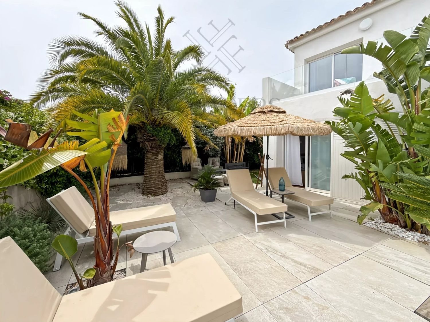 Maison à louer, 230m², Saint-Tropez