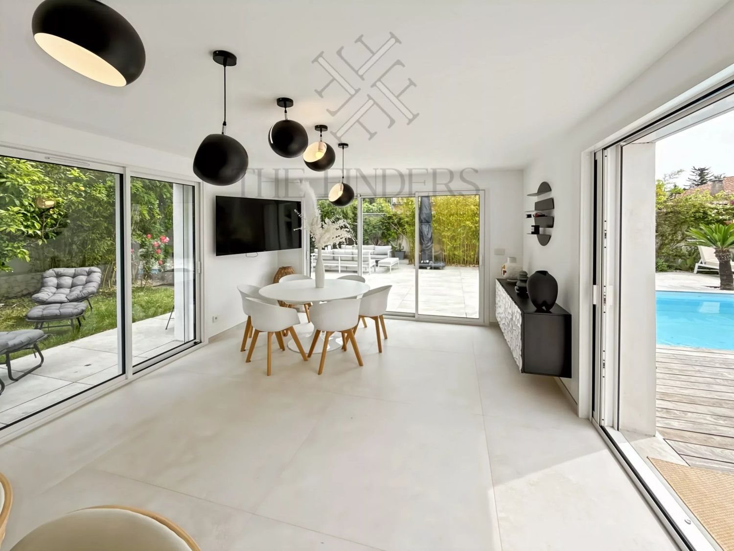 Maison à louer, 230m², Saint-Tropez