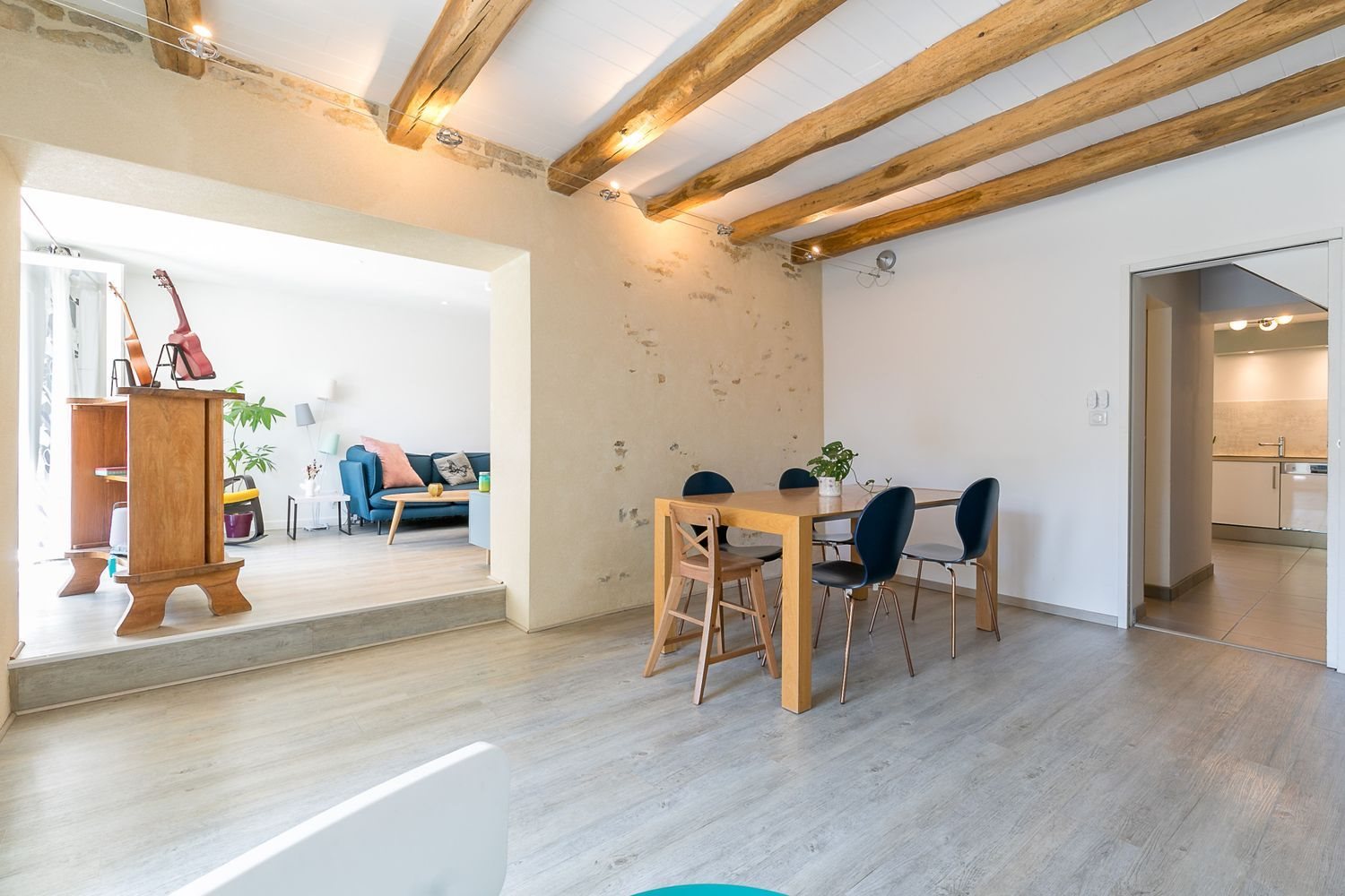 Maison à vendre, 136m², Ruffey-lès-Echirey