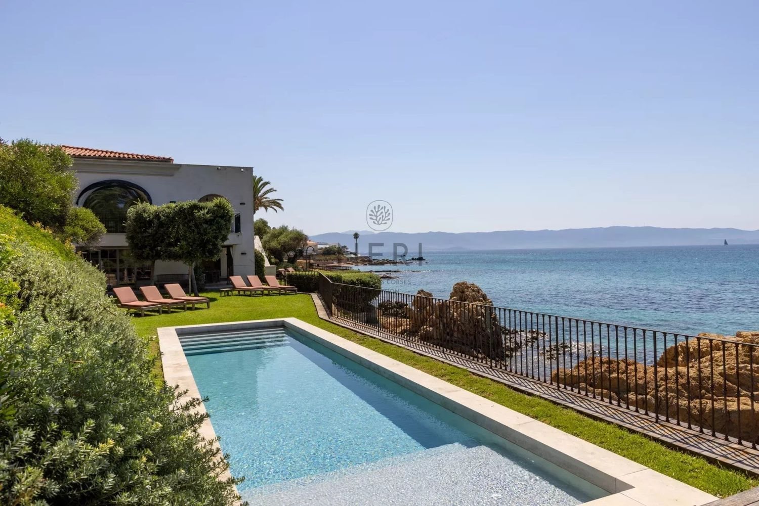 Maison à louer, 589m², Ajaccio