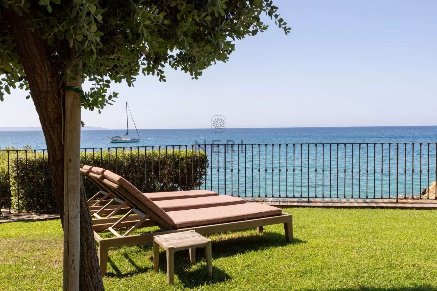 Maison à louer, 589m², Ajaccio