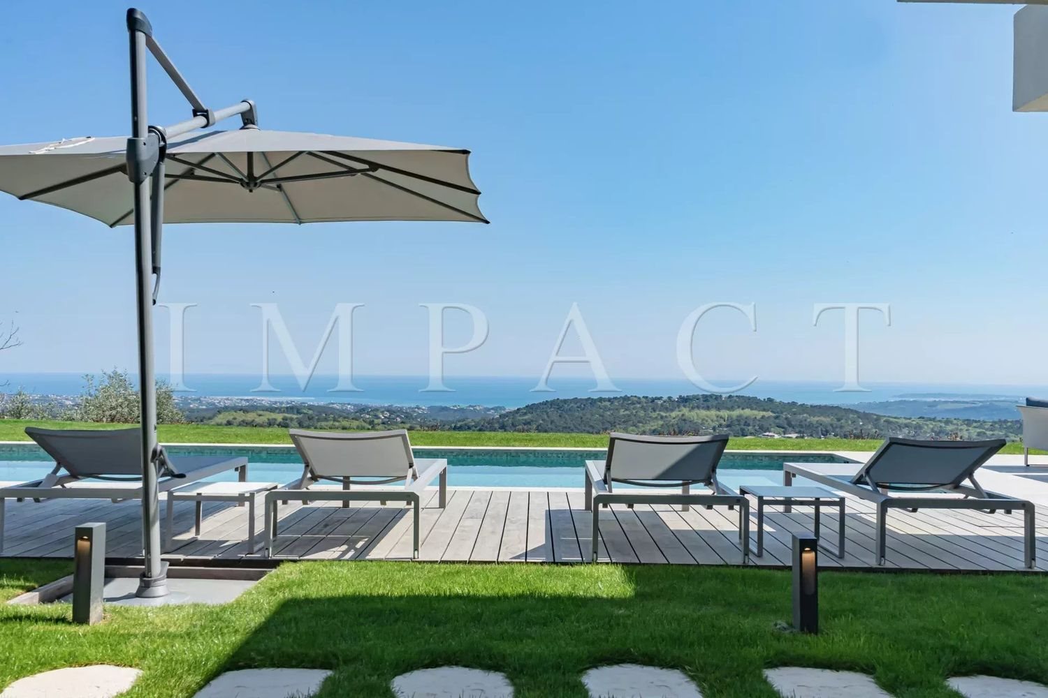 Maison à louer, 350m², Vence