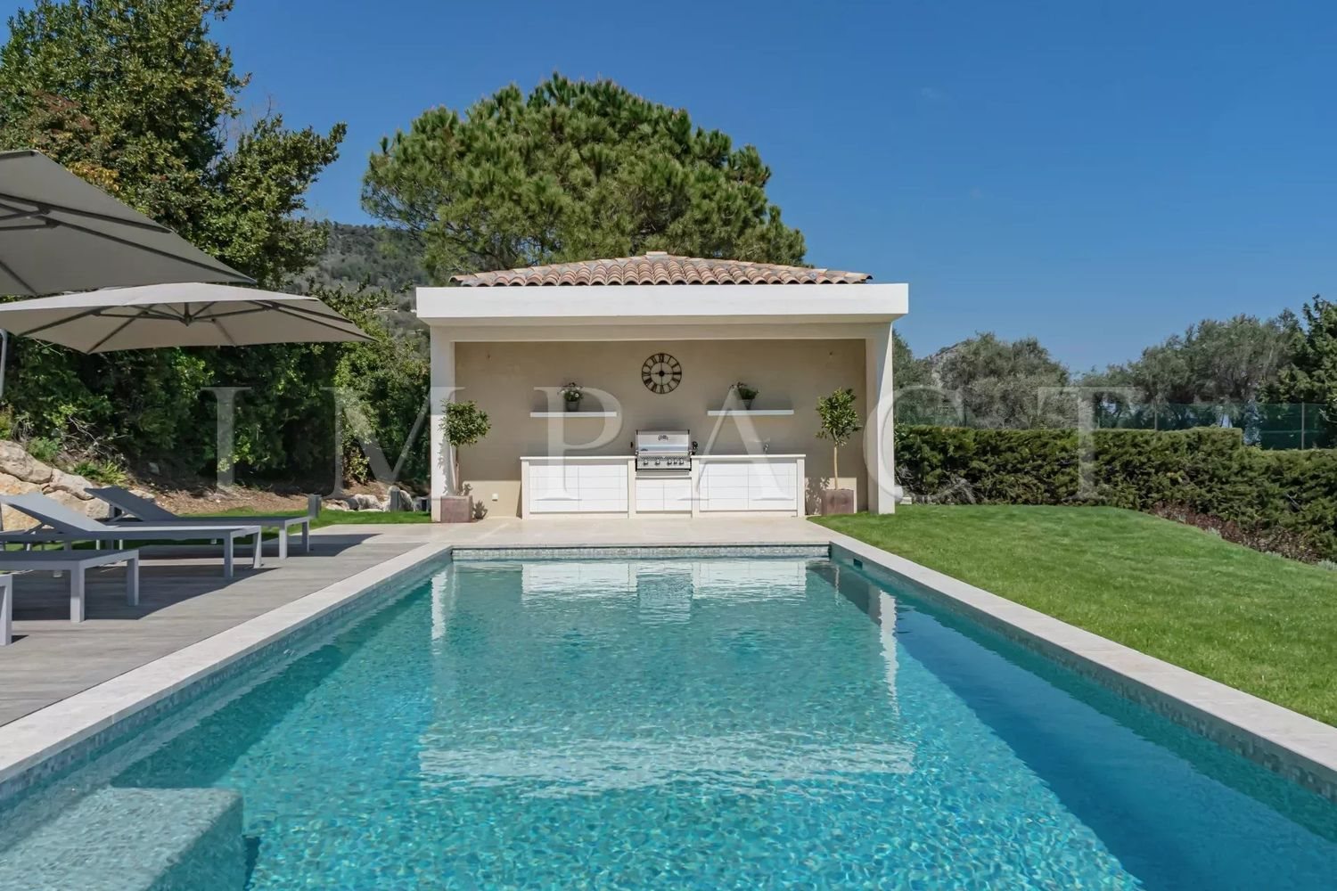 Maison à louer, 350m², Vence