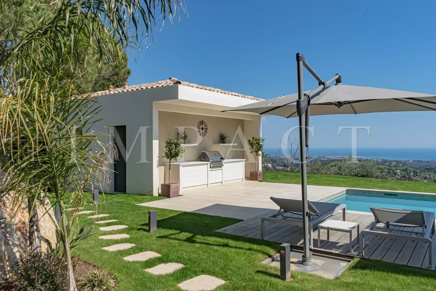 Maison à louer, 350m², Vence