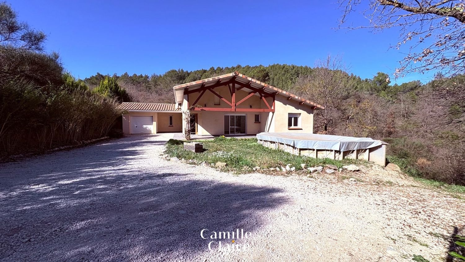 Maison à vendre, 140m², Mimet