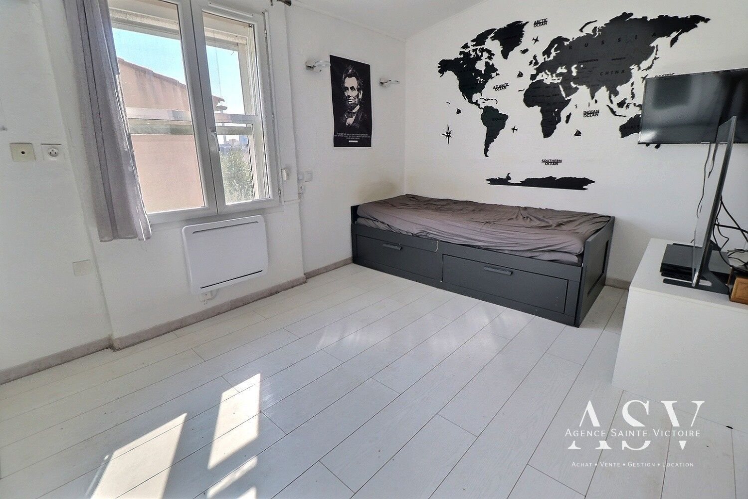 Appartement à louer, 30m², Meyreuil