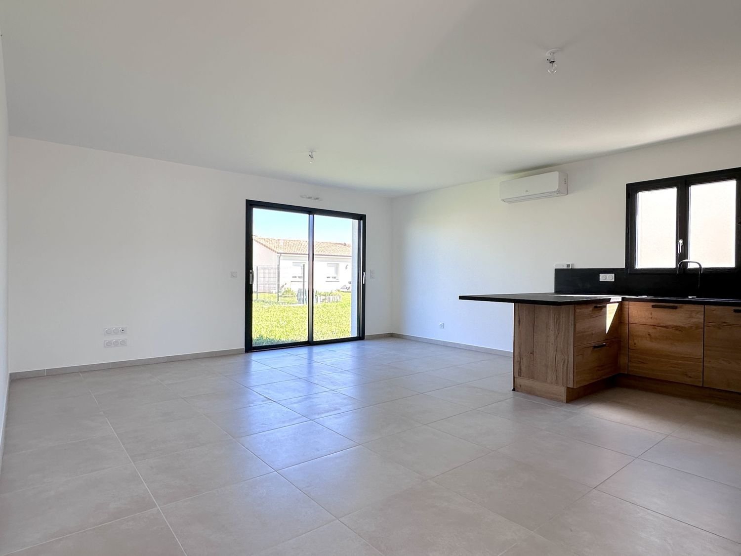 Maison à vendre, 73m², Neuville-de-Poitou
