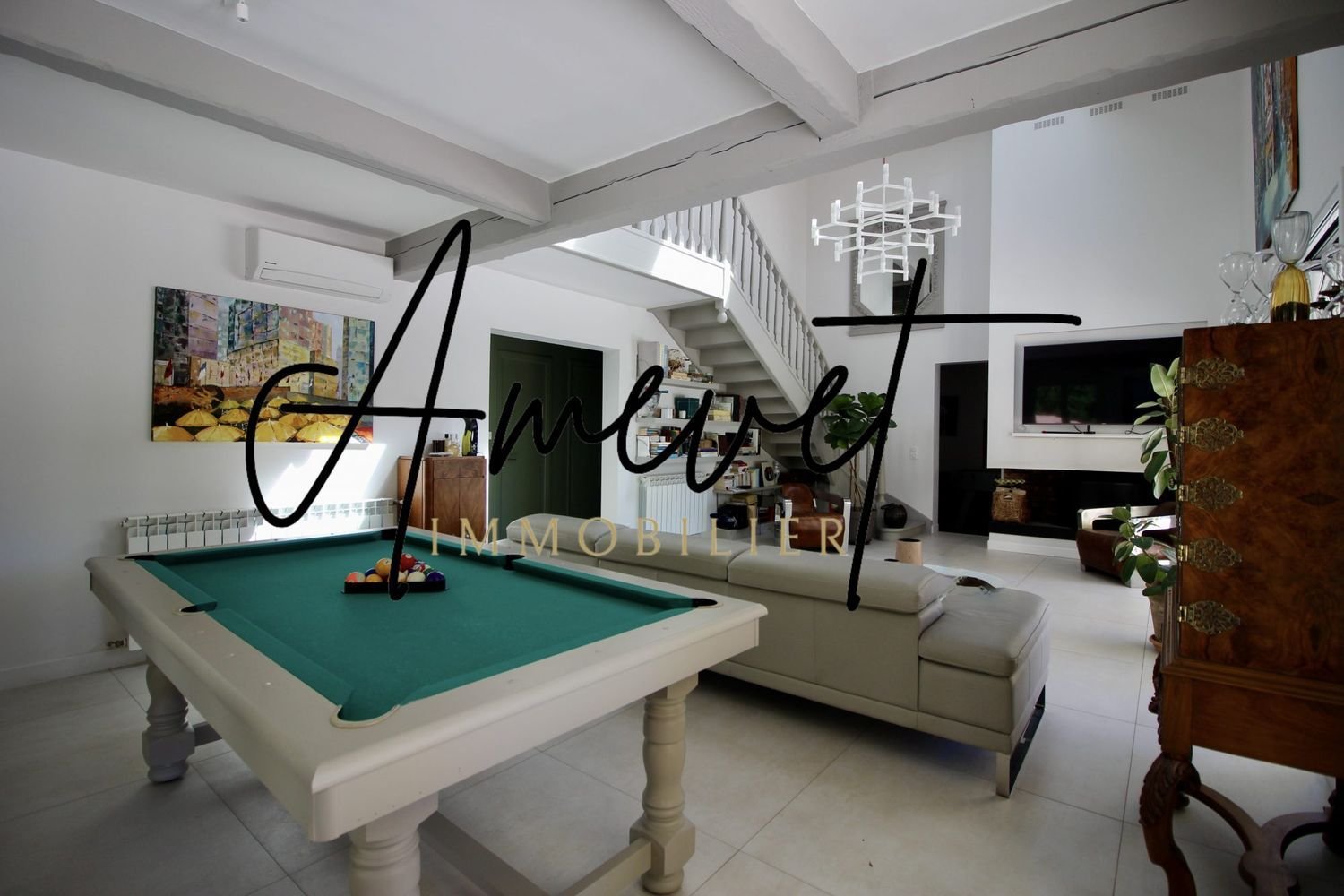Maison à vendre, 316m², Saint-Saturnin-lès-Avignon