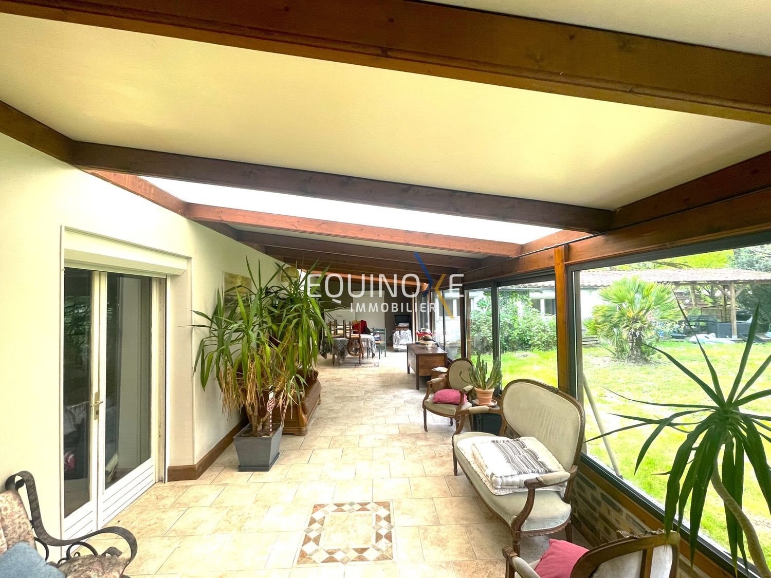 Maison à vendre, 190m², Saint-Léger-les-Vignes