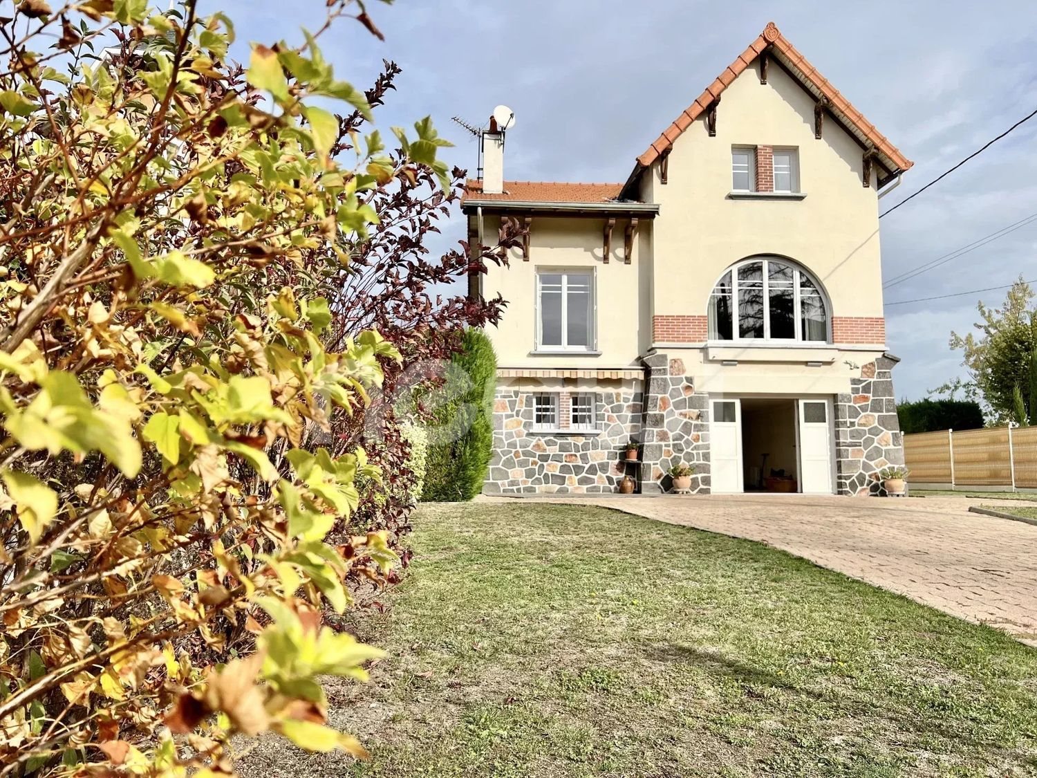 Maison à vendre, 142m², Riom