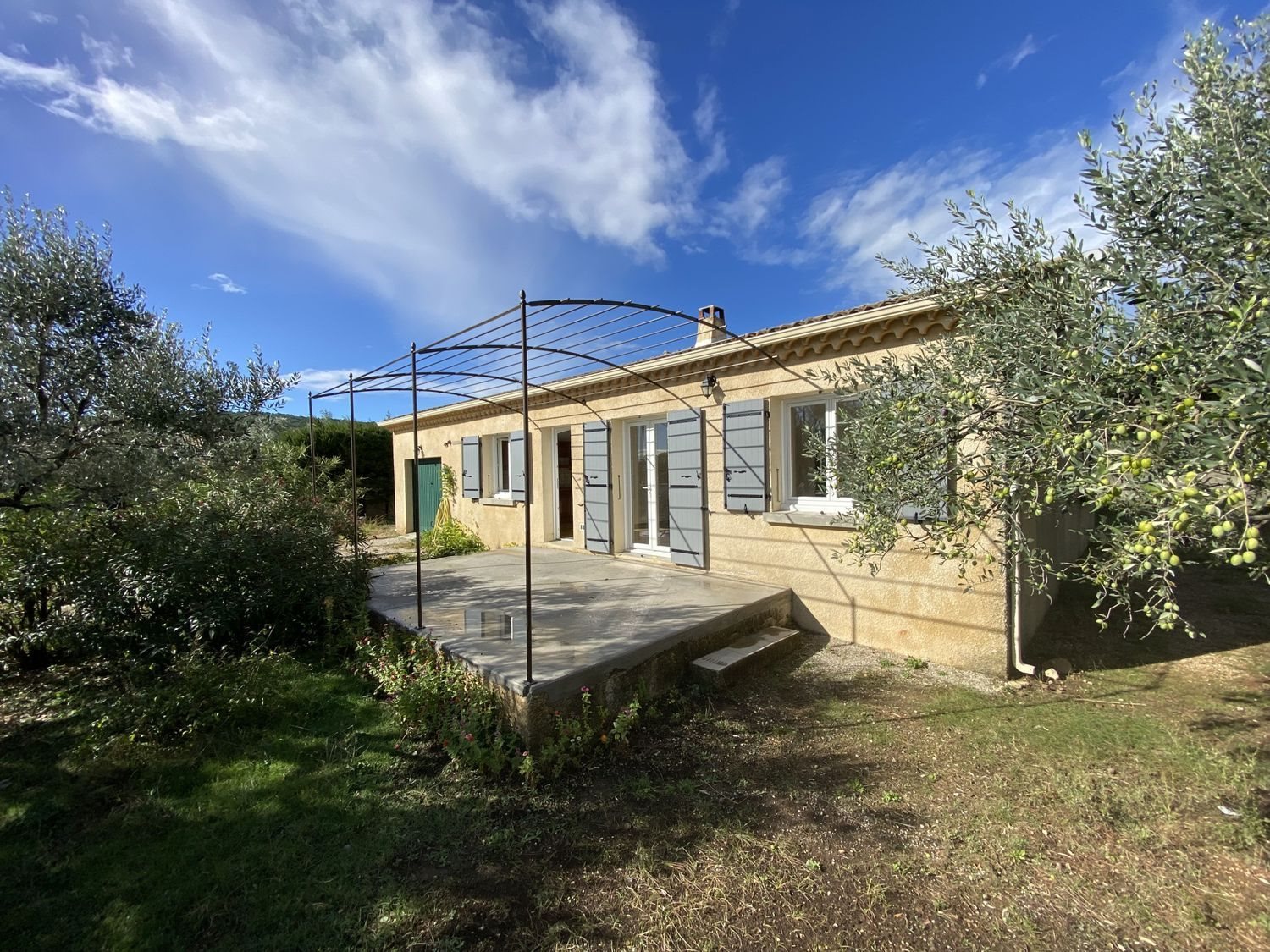 Maison à louer, 74m², Vinsobres