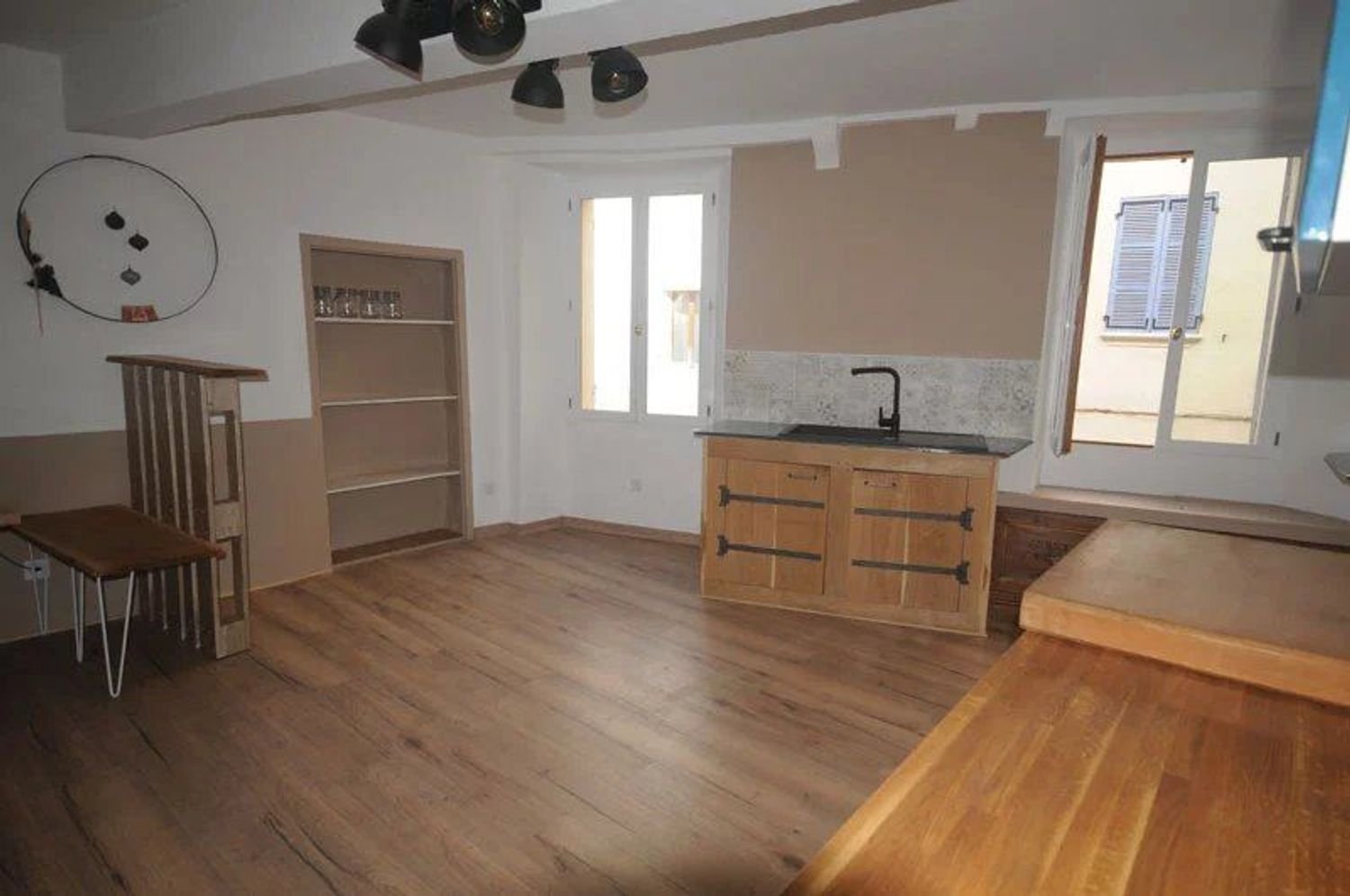 Maison à vendre, 130m², Méounes-lès-Montrieux