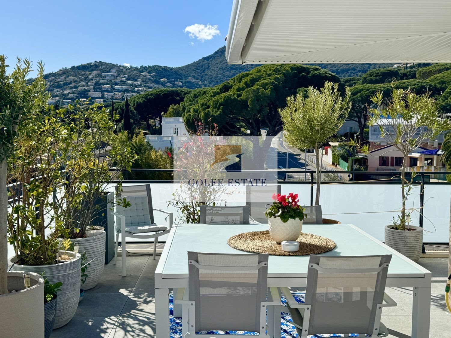 Appartement à vendre, 92m², Cavalaire-sur-Mer