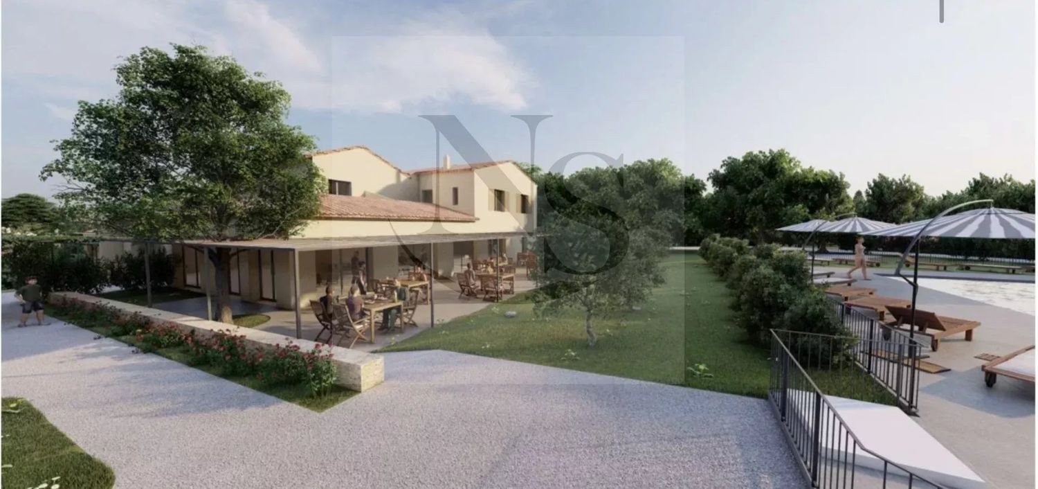 Maison à vendre, 1300m², Beaurecueil