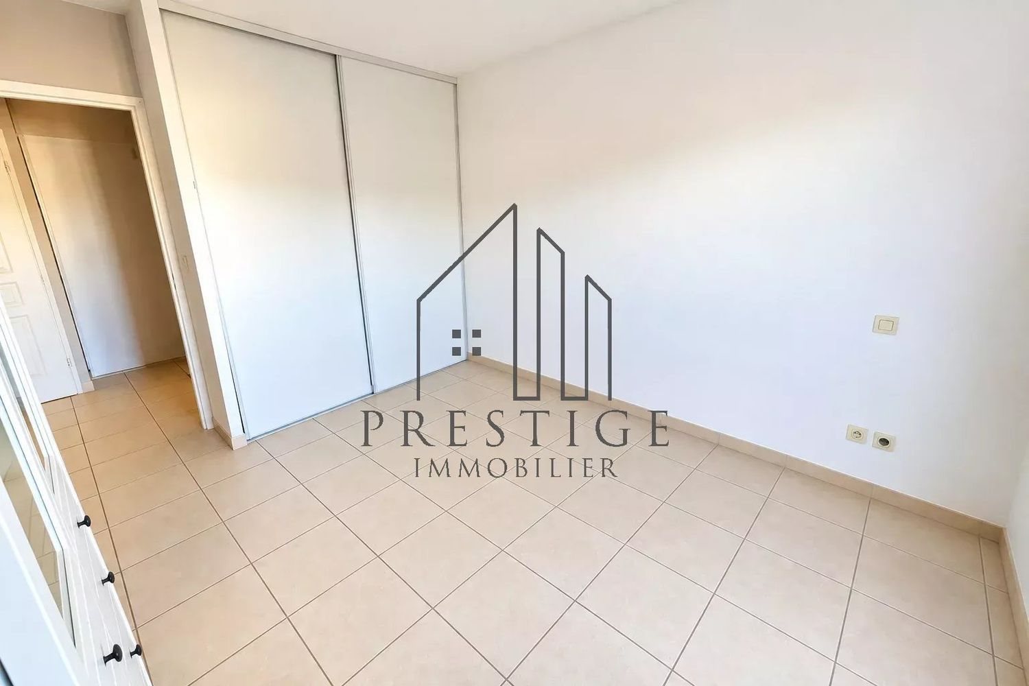 Appartement à vendre, 66m², Aubagne