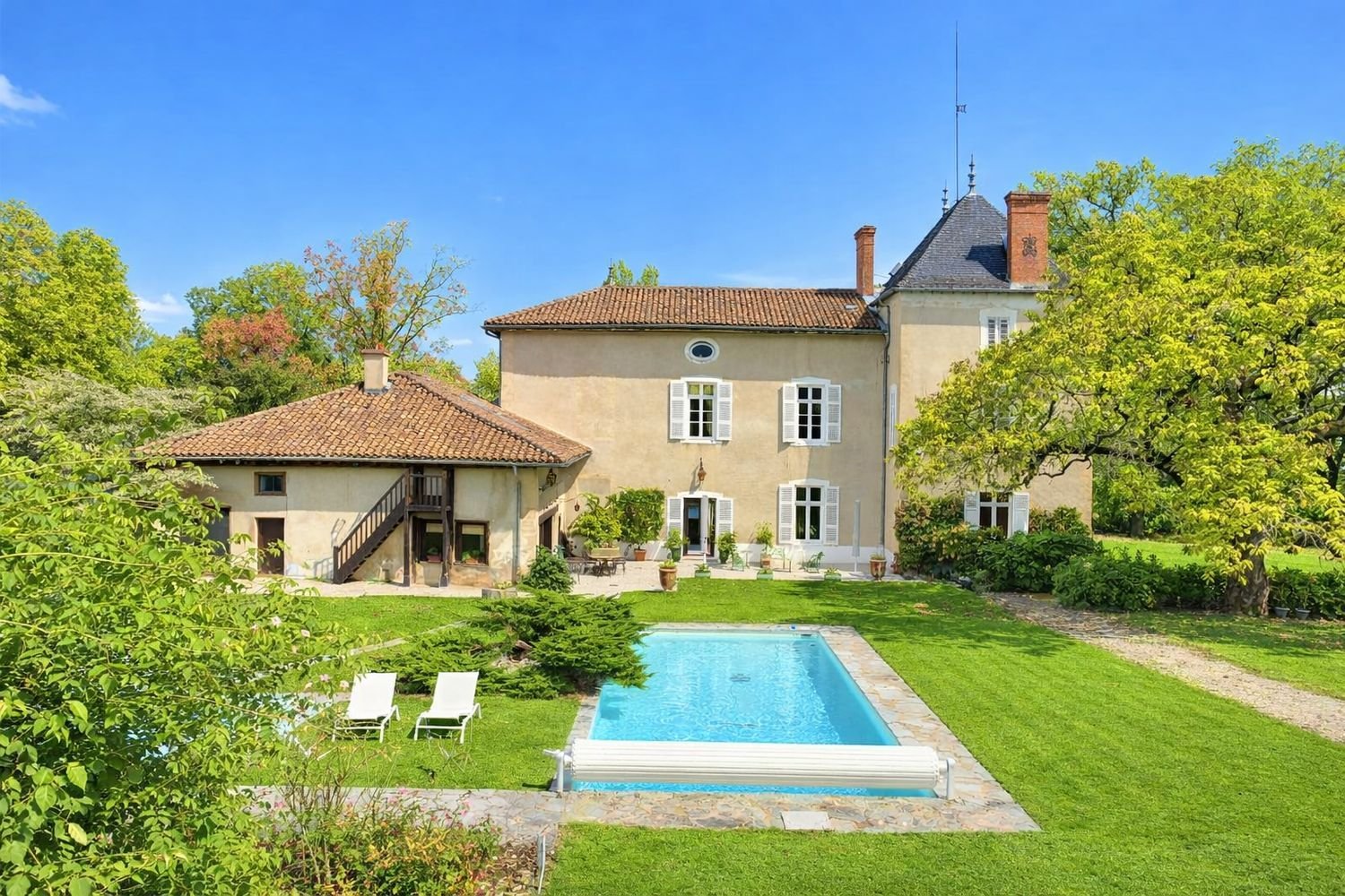 Maison à vendre, 748m², Bourg-en-Bresse