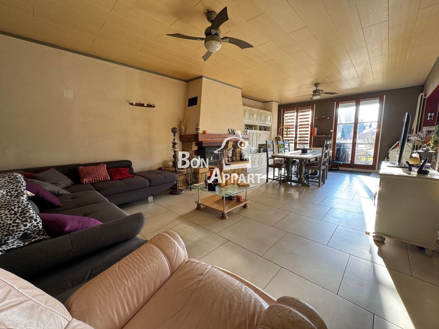 Maison à vendre, 184m², Saint-Privat-la-Montagne