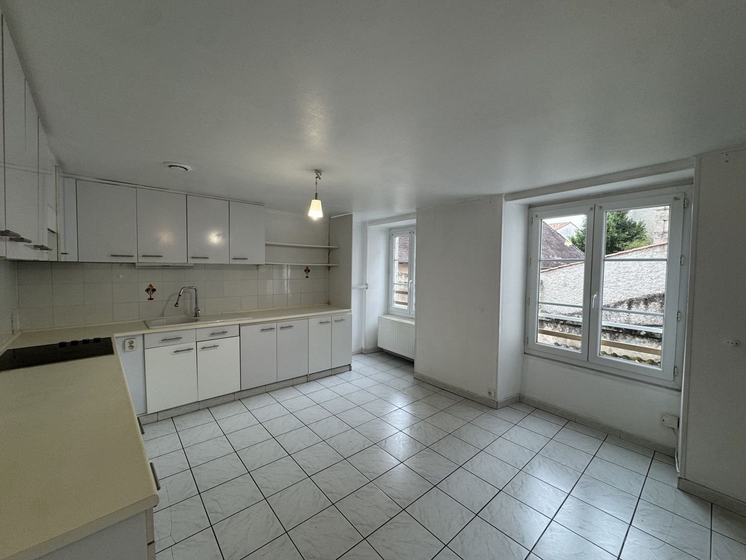 Appartement à louer, 68m², Montmorillon