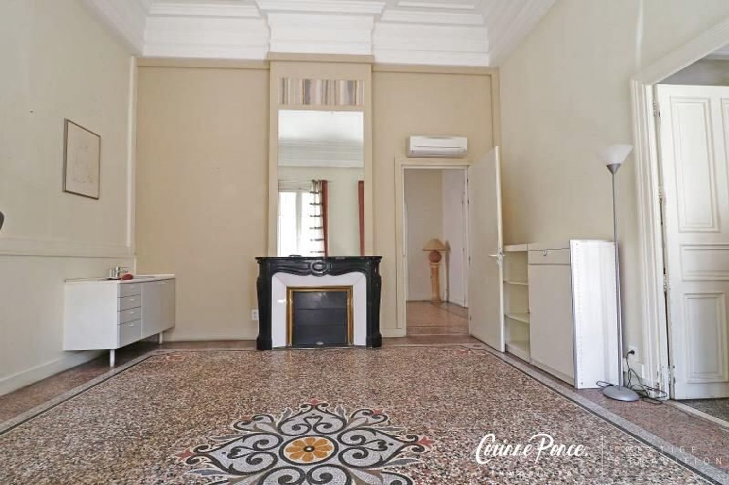 Appartement à vendre, 237m², Nîmes