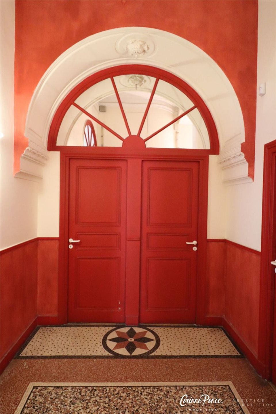 Appartement à vendre, 237m², Nîmes