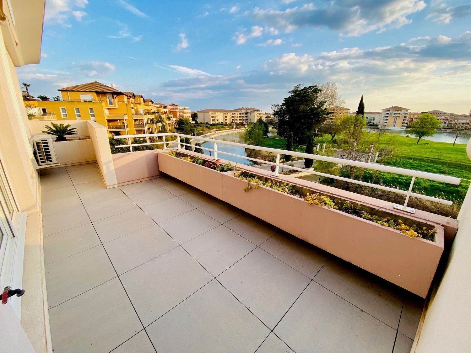 Appartement à vendre, 67m², Lattes