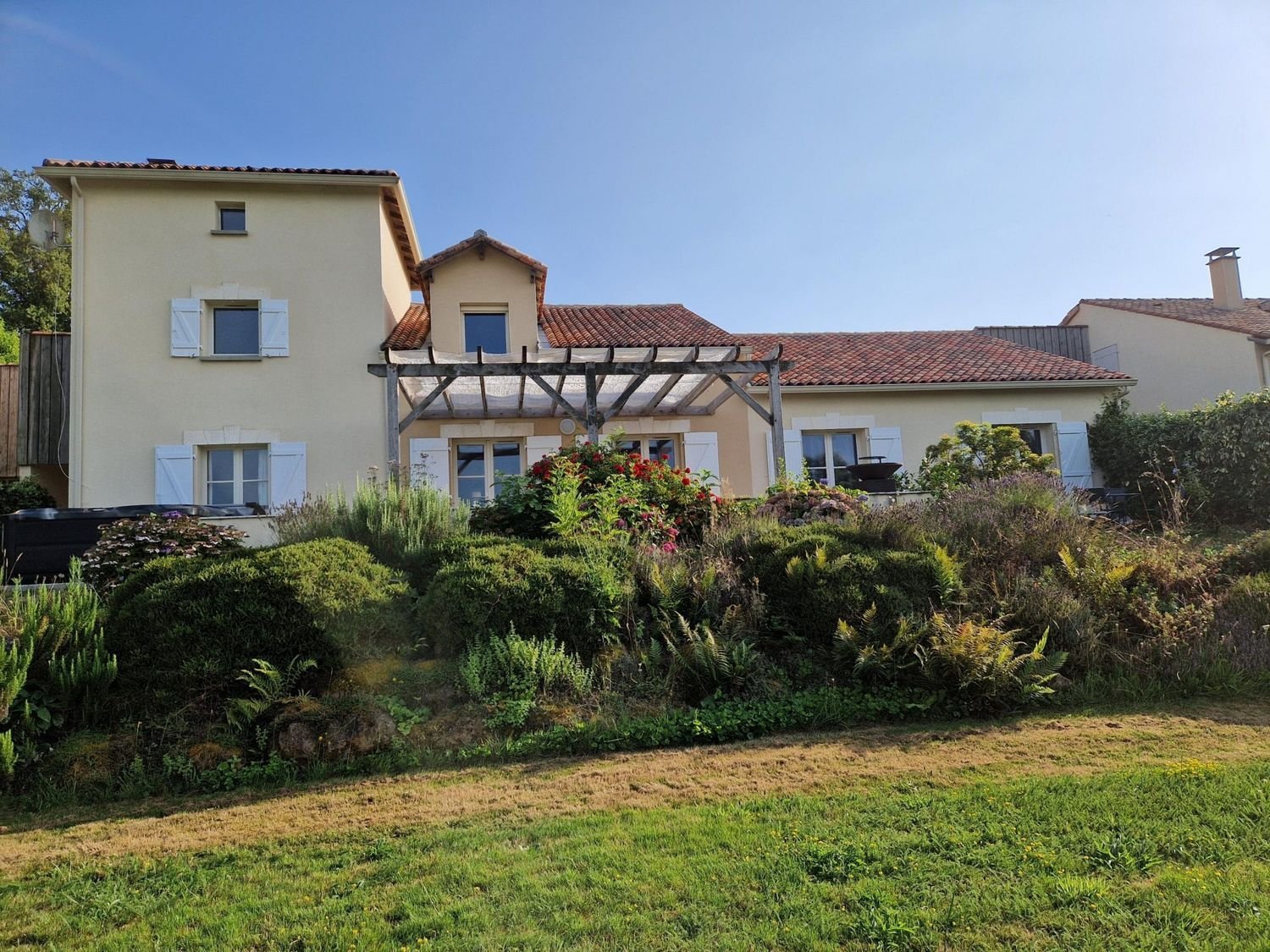 Maison à vendre, 210m², Rouzède