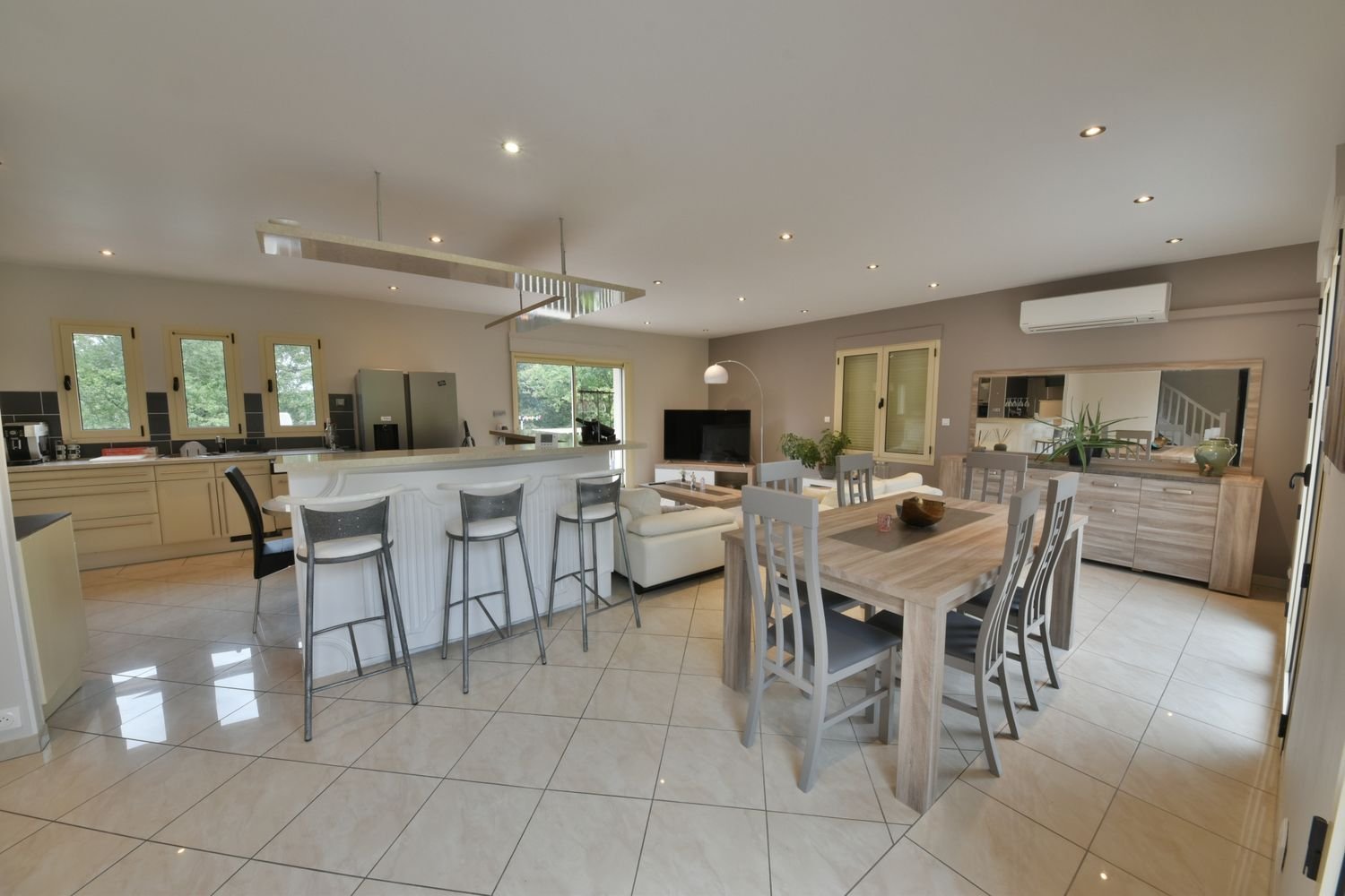 Maison à vendre, 160m², Saint-Viance