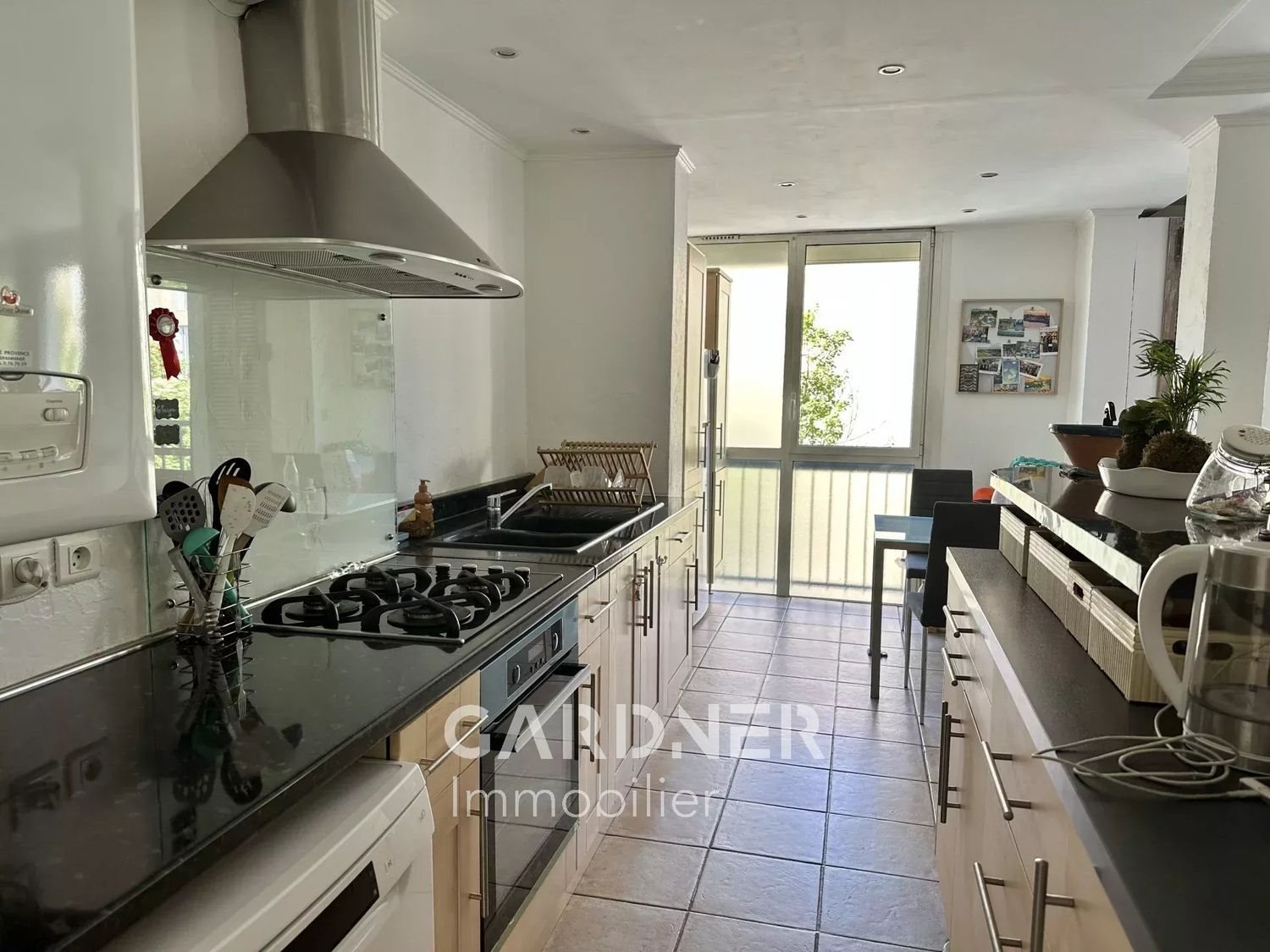 Appartement à vendre, 67m², Aubagne