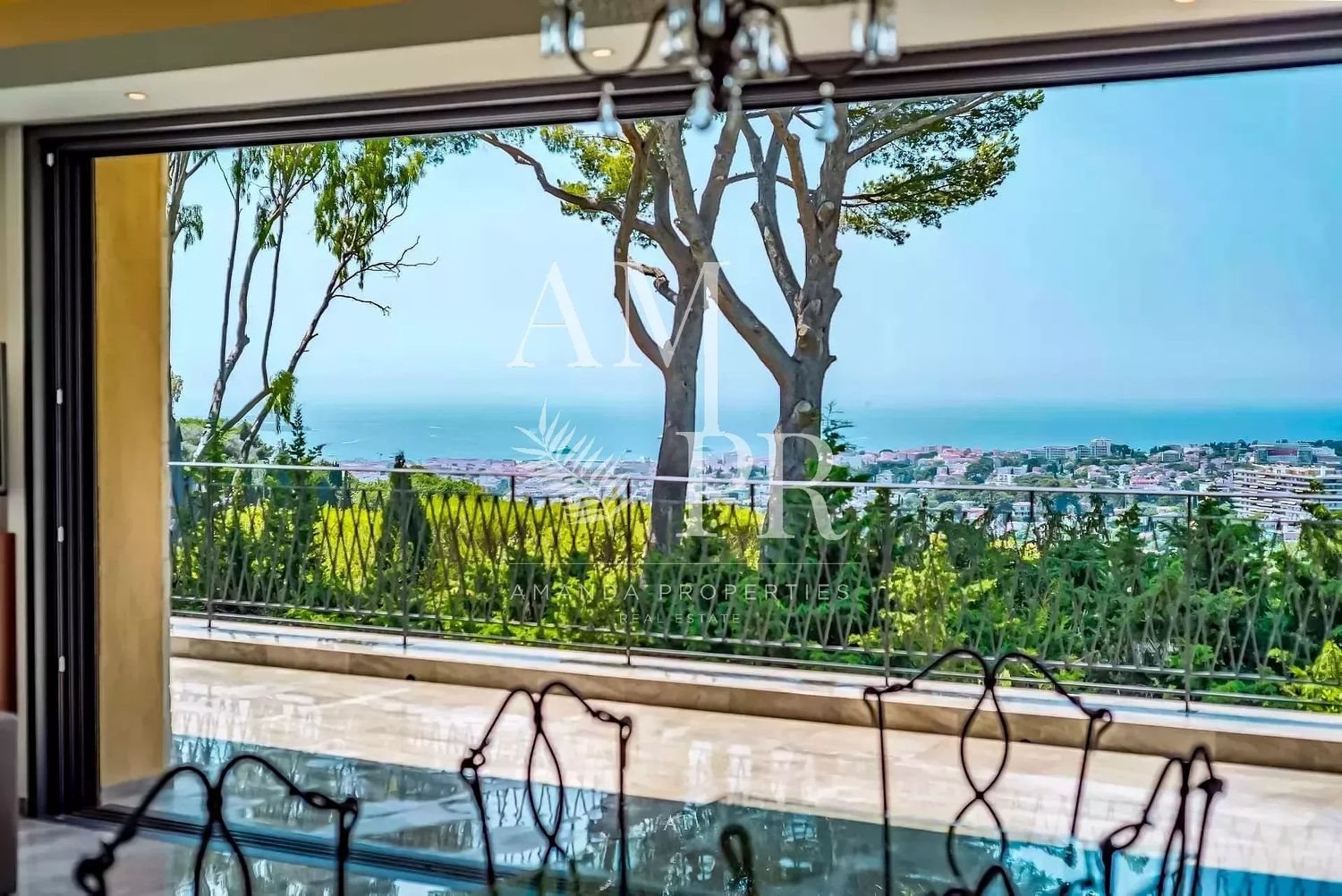 Maison à louer, 370m², Mougins
