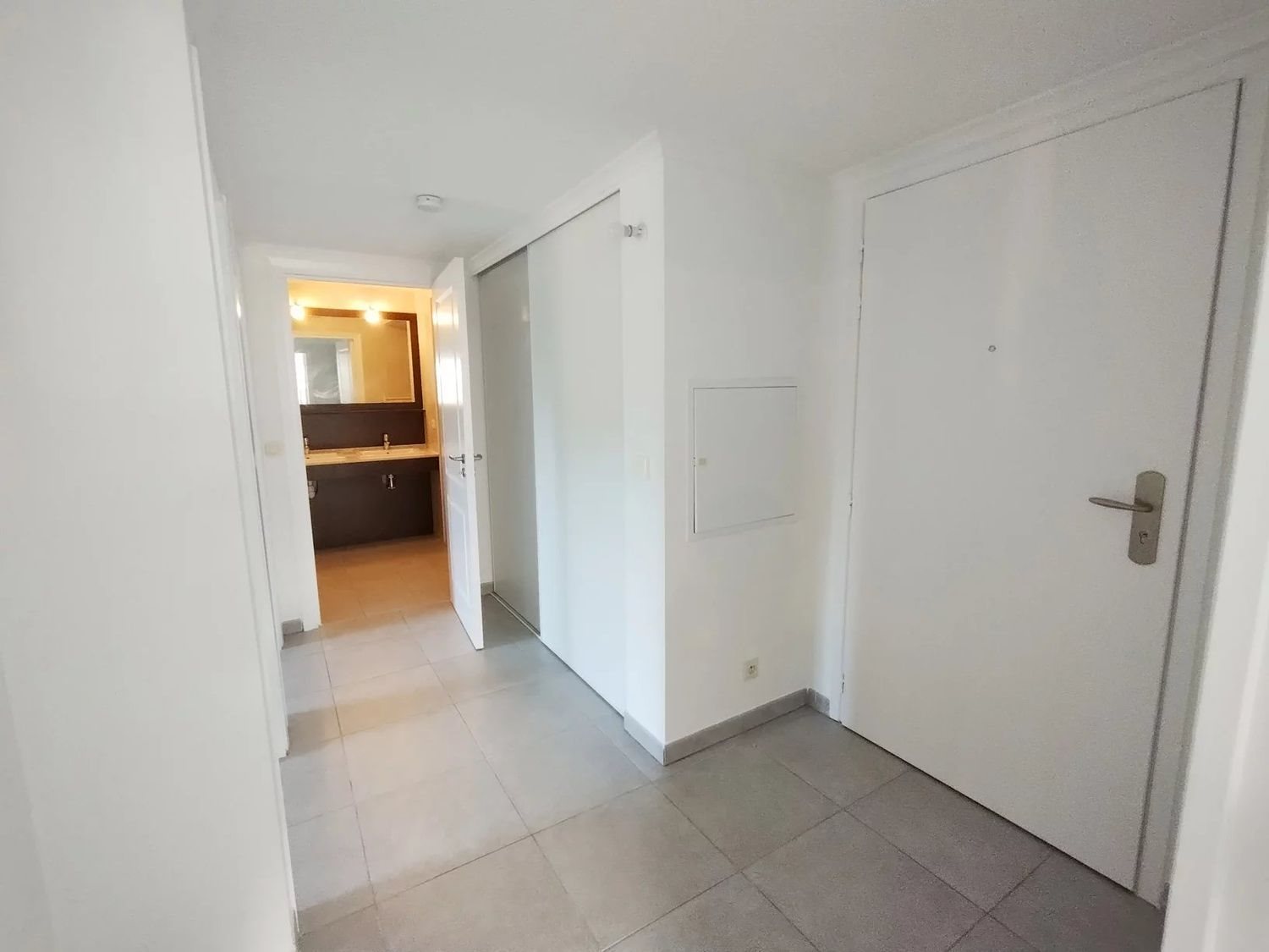 Appartement à louer, 64m², Fréjus